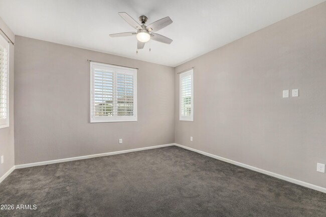 Building Photo - 1527 W Windhaven Ave