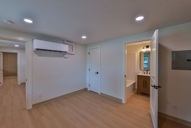 Building Photo - Modern Remodel with Designer Finishes | All Utilities Included