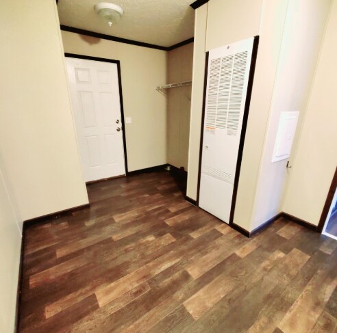 Building Photo - 9625 Cape Cod Dr