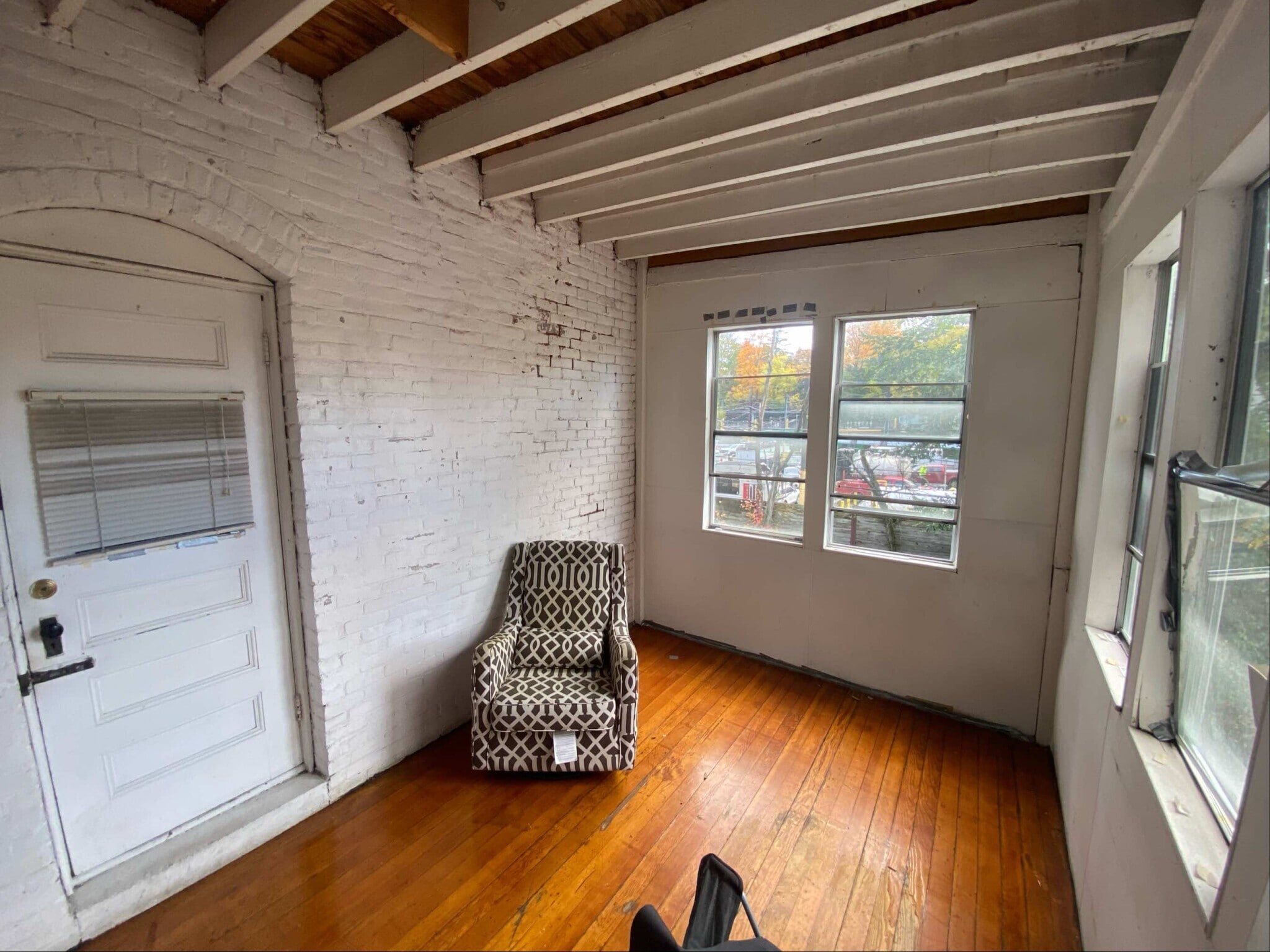 Building Photo - 1905 Beacon St