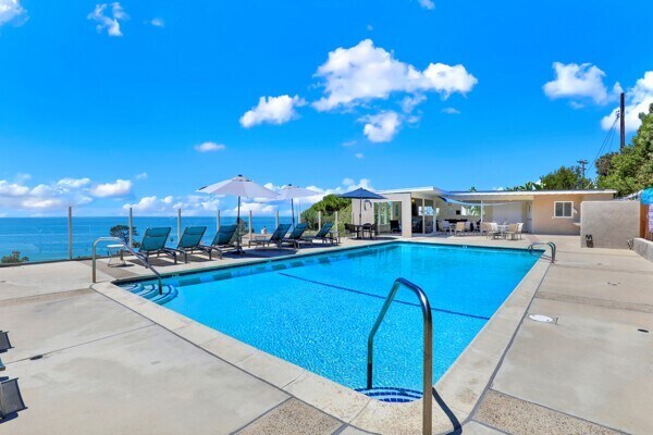 Building Photo - 21692 Ocean Vista Dr