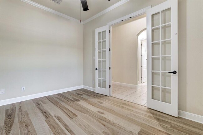 Building Photo - 2416 Millbrook Loop