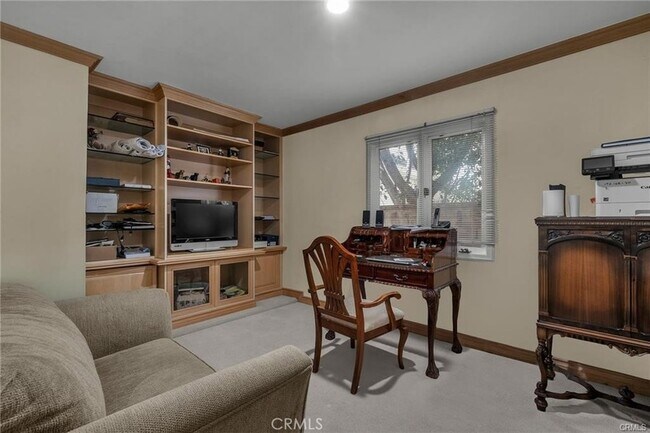 Building Photo - 18423 Linnet St