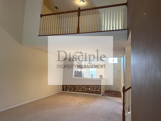 Building Photo - 169 Regency Cir