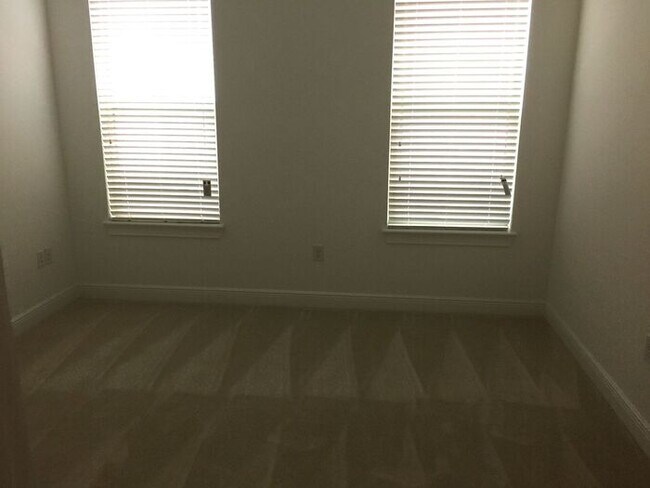 Building Photo - 6 bedroom/6 bath Dr. Phillips Home