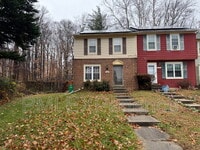 Building Photo - 709 St Michaels Dr