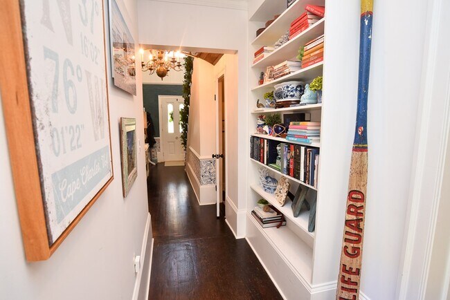 Building Photo - 23409 Seaside Rd