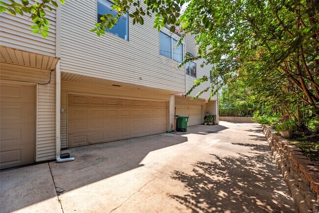 Building Photo - 6311 Westcott St