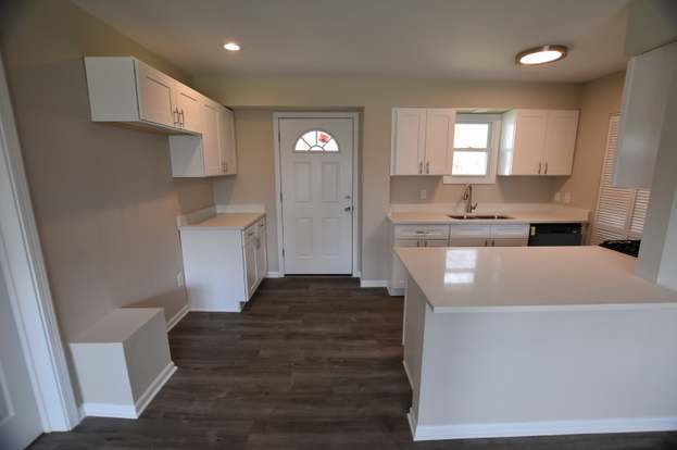 Building Photo - 1902 Burry Cir Dr