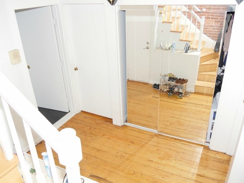 Building Photo - 45 E Springfield St