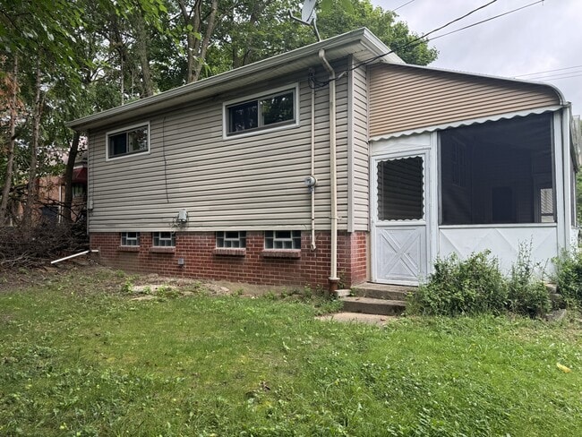 Building Photo - 18106 Libby Rd