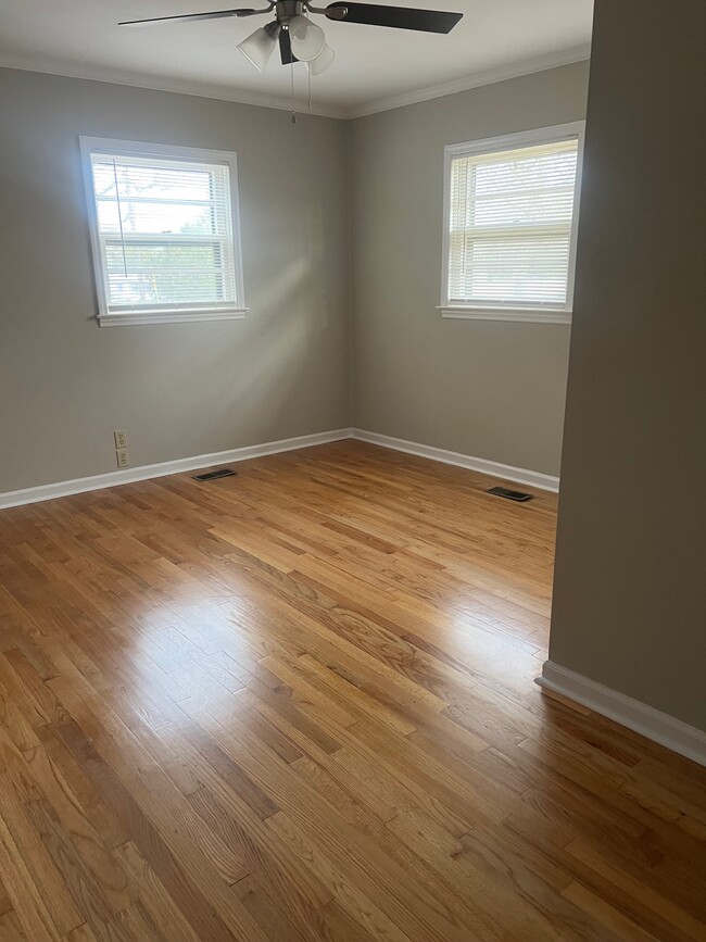 Building Photo - 5705 Creighton St