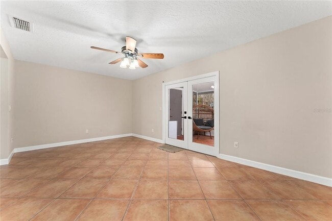 Building Photo - 4467 Brook Hollow Cir