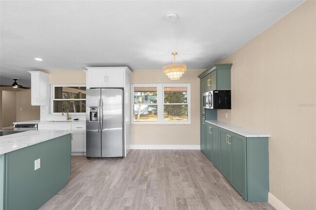 Building Photo - 5901 Denver St NE