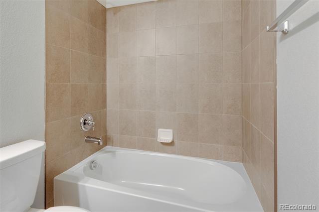 Building Photo - 5452 Hammond Dr