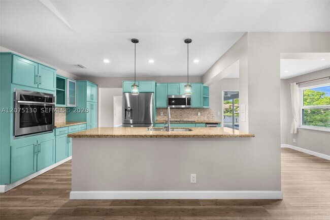 Building Photo - 1151 NW 78th Ave