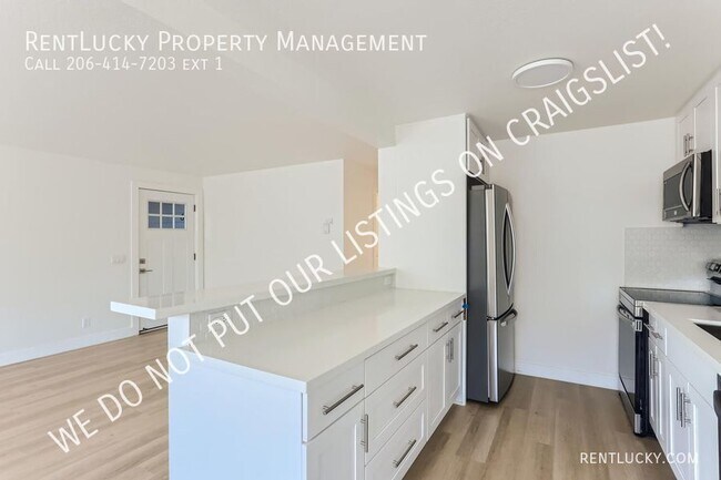 Building Photo - 602 Terrace St