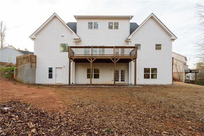 Building Photo - 450 Oliver Ridge Dr