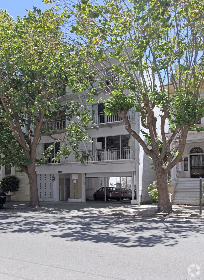 Primary Photo - 2819 Jackson St