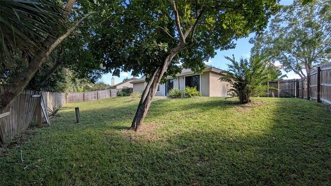 Building Photo - 840 Lake Jackson Cir