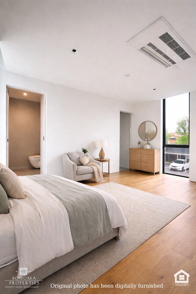 Building Photo - 1211-1213 Broadway