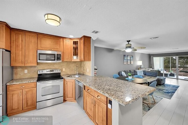 Building Photo - 11800 Ave of the PGA