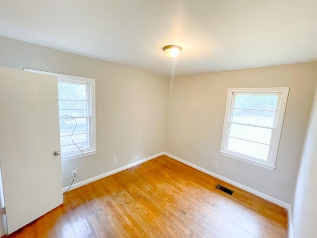 Building Photo - Available for Section 8!