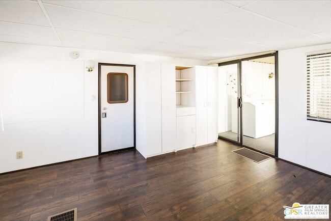 Building Photo - 69333 E Palm Canyon Dr
