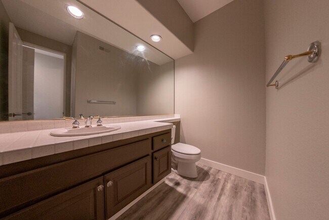 Building Photo - 9756 Keeneland Row