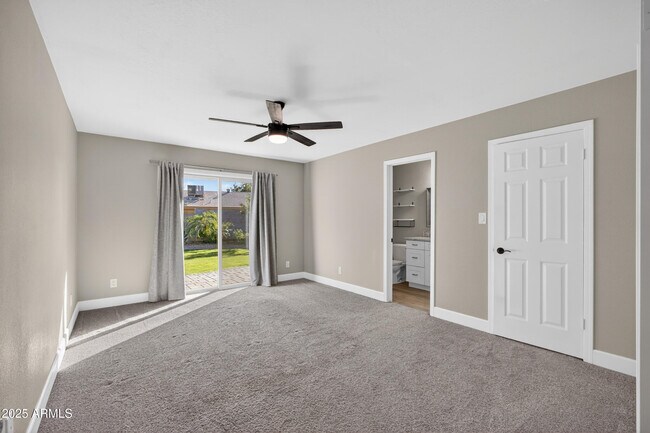 Building Photo - 6833 E Kelton Ln