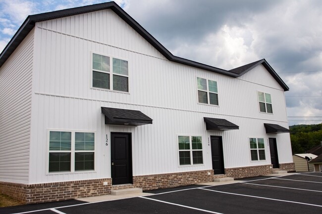 Building Photo - Brand New 2 Bedroom 1.5 Bath home