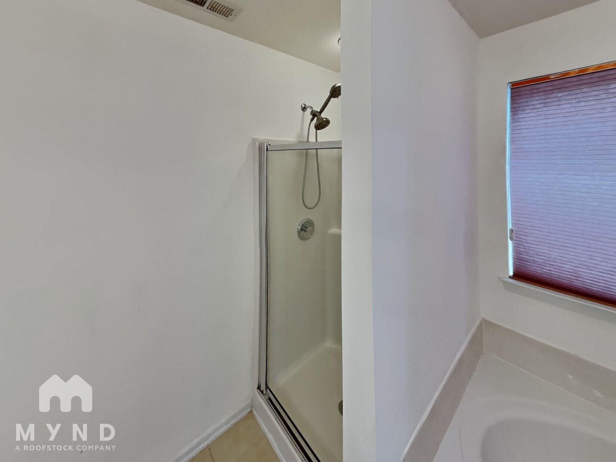 Building Photo - 15119 Oldcorn Ln