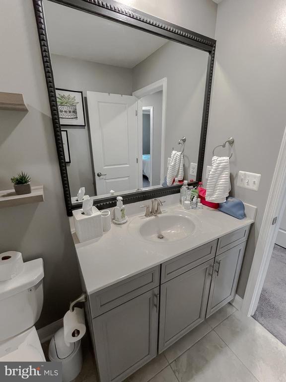 Building Photo - 23810 Myrtle Glen Way