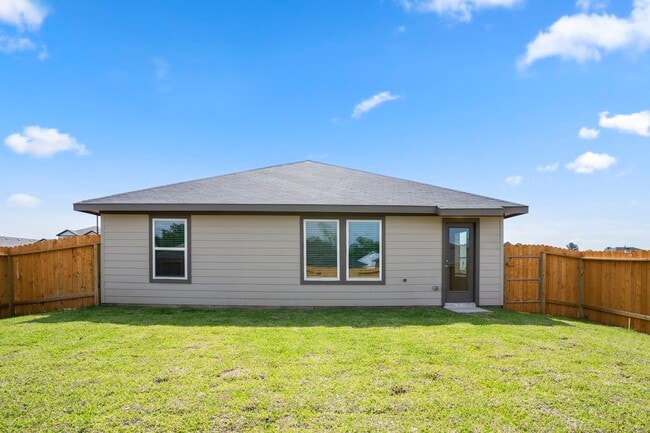 Building Photo - 12011 Curlin Dr