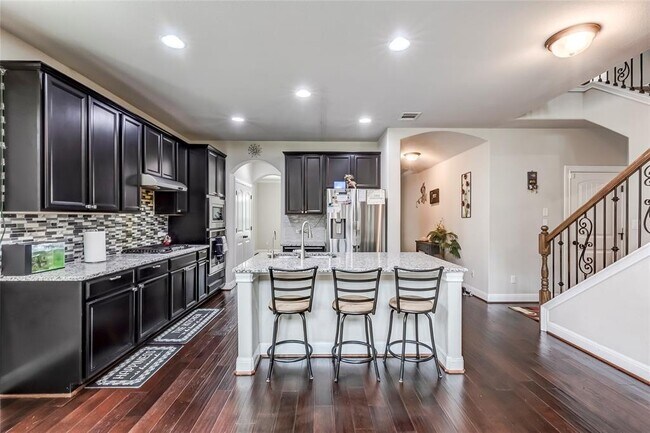 Building Photo - 4424 Casa Robles Dr