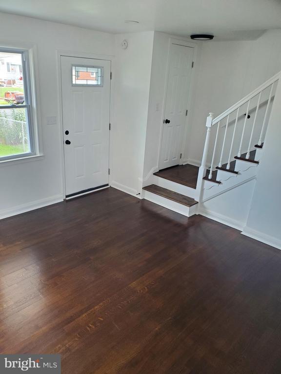 Building Photo - 1534 Doolittle Rd