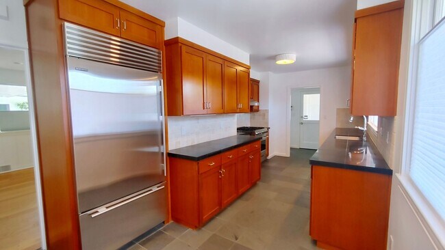 Building Photo - Broadmoor Mid-Century 3 Bedroom Ranch With...