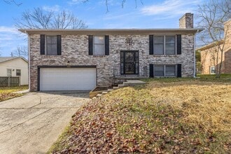 Building Photo - 1932 Mint Julep Ln