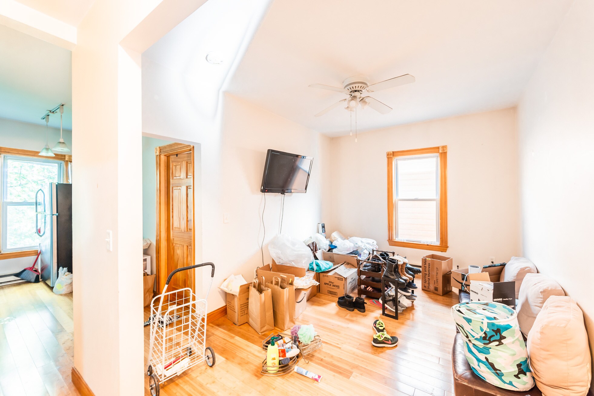 Building Photo - 78 Mozart St