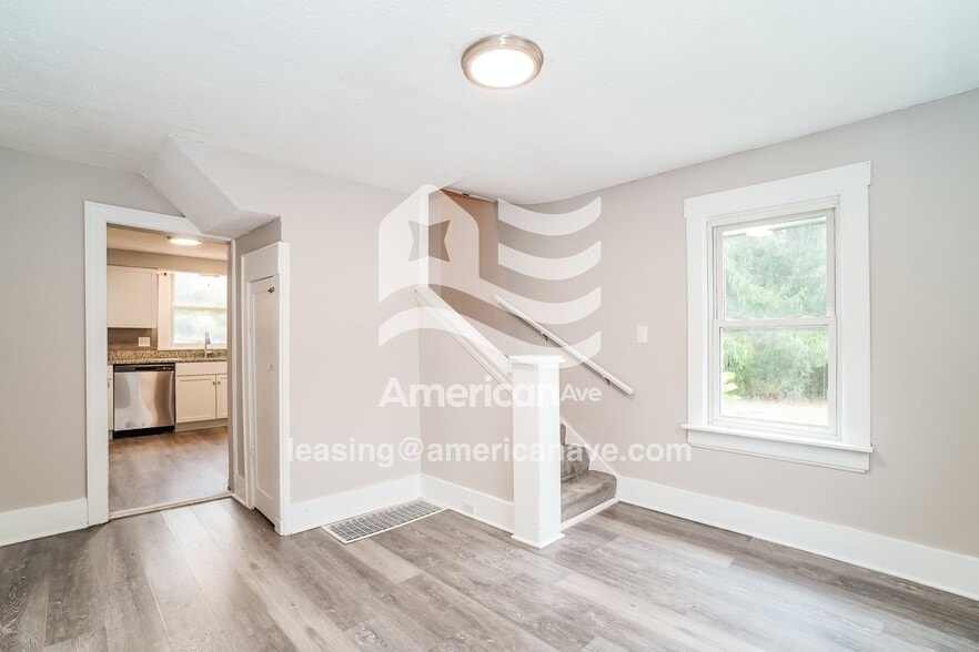 Building Photo - 754 McKinley Ave