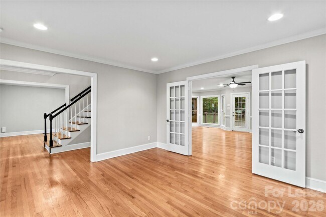 Building Photo - 9033 Pennyhill Dr