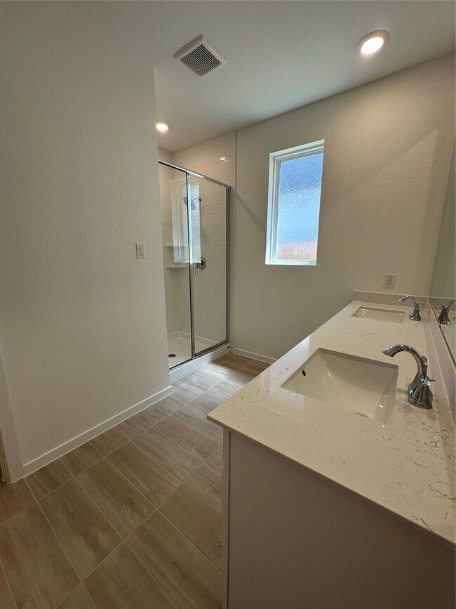 Building Photo - 6306 Orchid Bch Dr