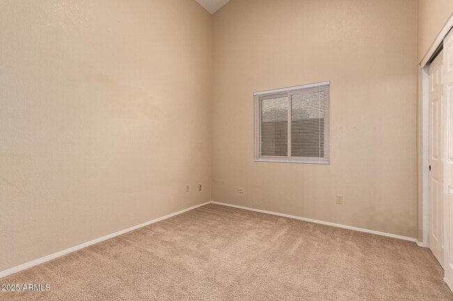 Building Photo - 4137 E Nighthawk Wy
