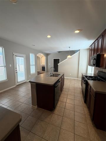 Building Photo - 1016 Grey Fox Dr