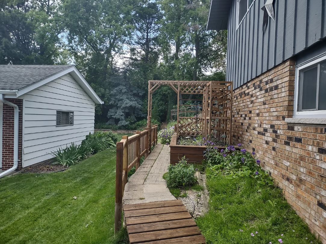 Building Photo - 5959 Dawson Ct