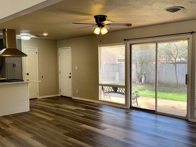 Building Photo - 4205 York St