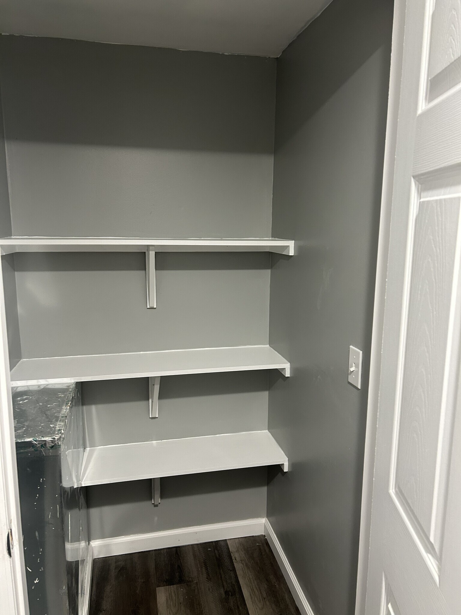 Building Photo - 113 Larry St