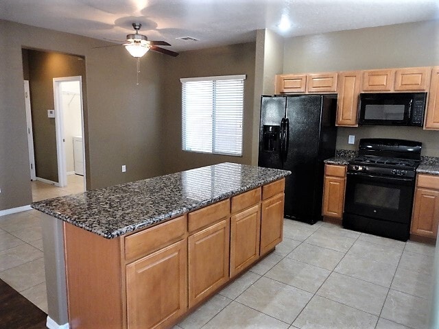 Building Photo - Great home in Aliante Community!