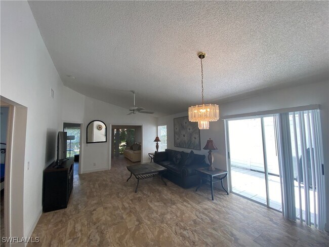 Building Photo - 14805 Crooked Pond Ct