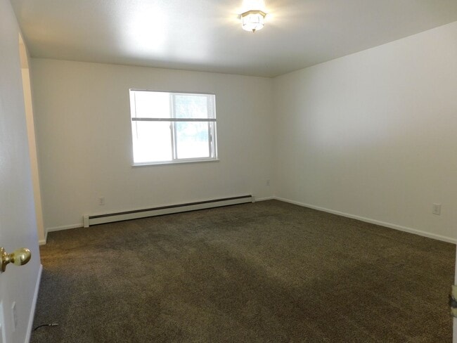 Building Photo - Spacious Home in N Grand Junction